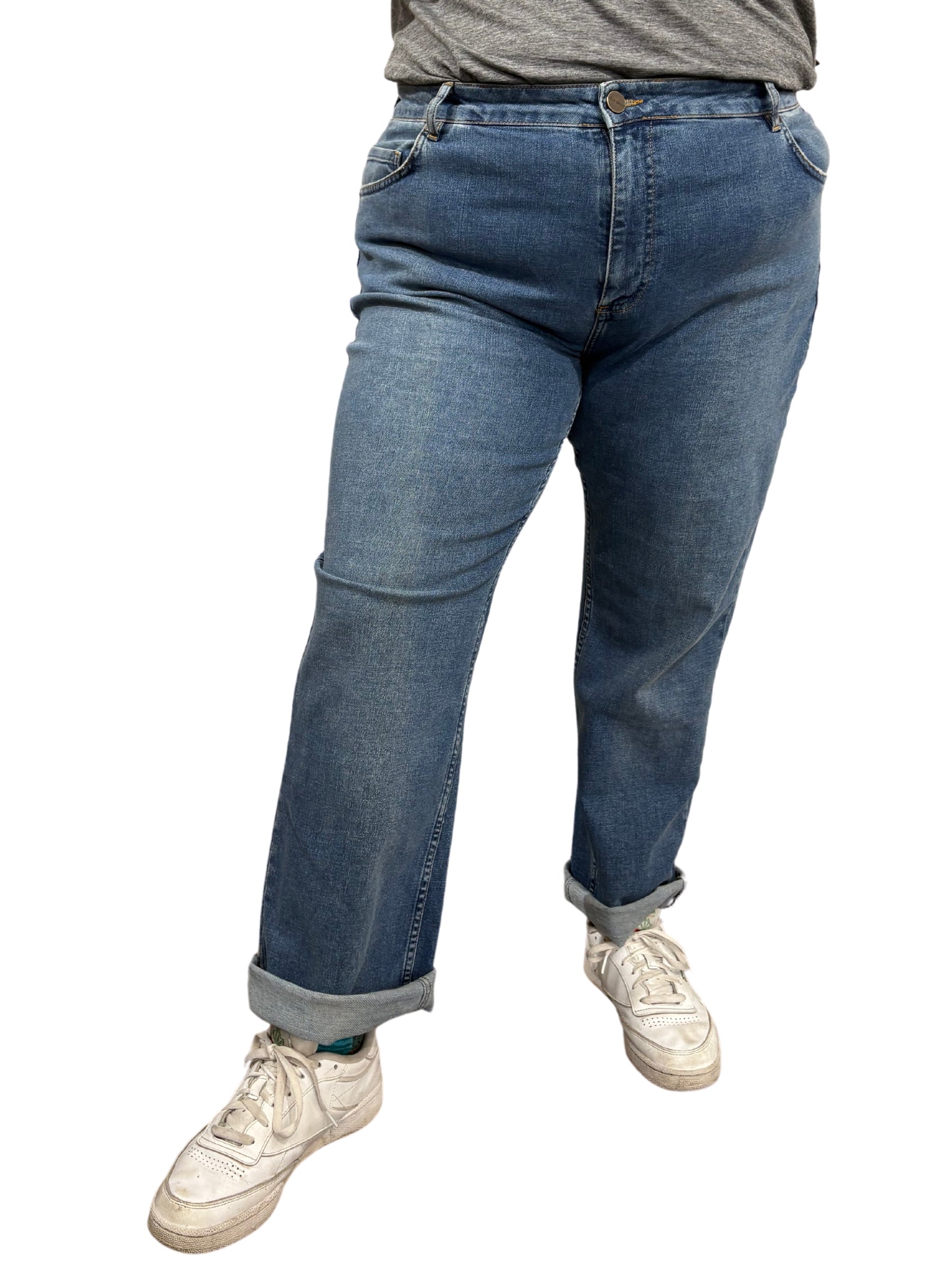 Jean Droit Taille Haute Denver-DIS2 Taille Plus (Dim Sky) de Lola Jeans