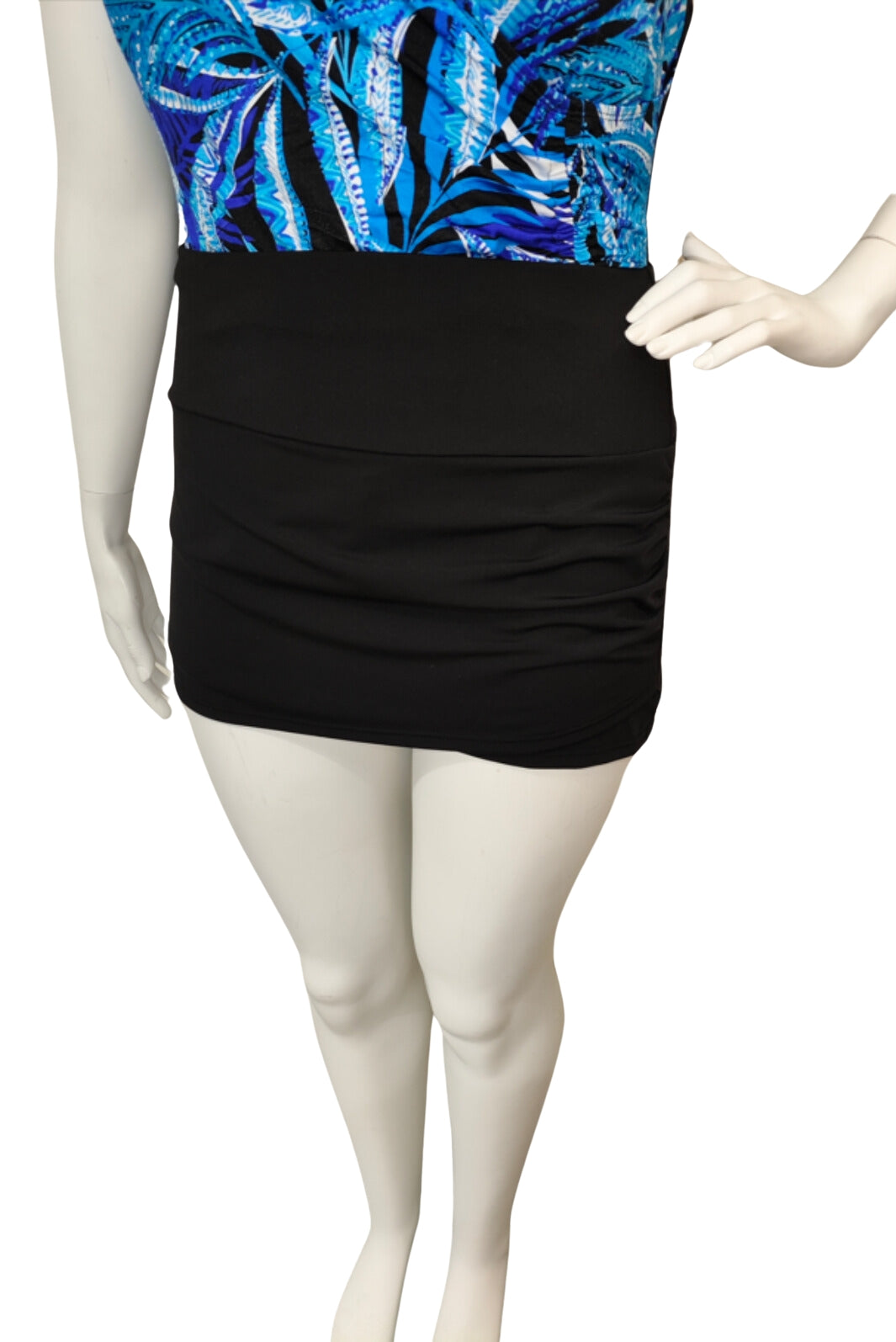 Jupe de Bain Portefeuille Froncée sur le Côté Taille Plus (Noir) de Finz