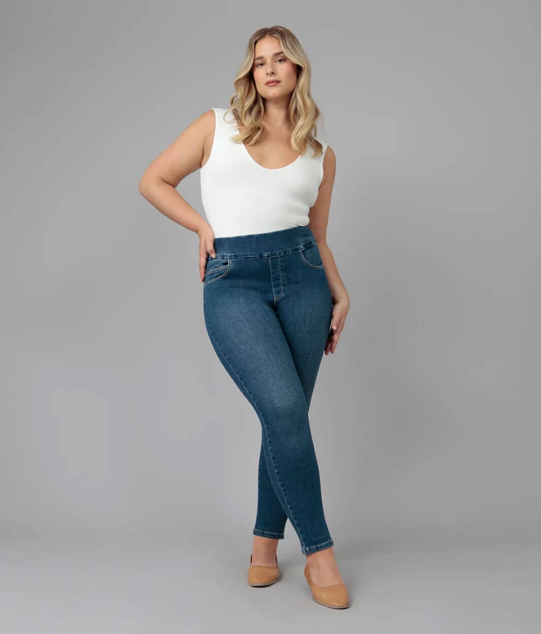  Jeans Taille Plus à enfiler taille haute Anna-RCB de Lola Jeans