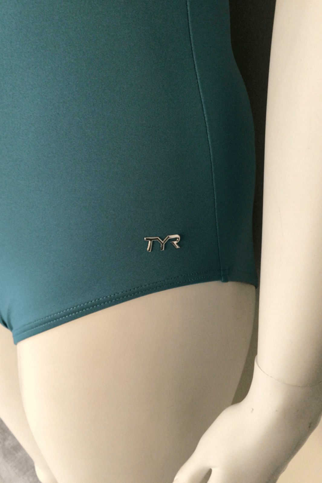 Tyr plus sales size swimsuits