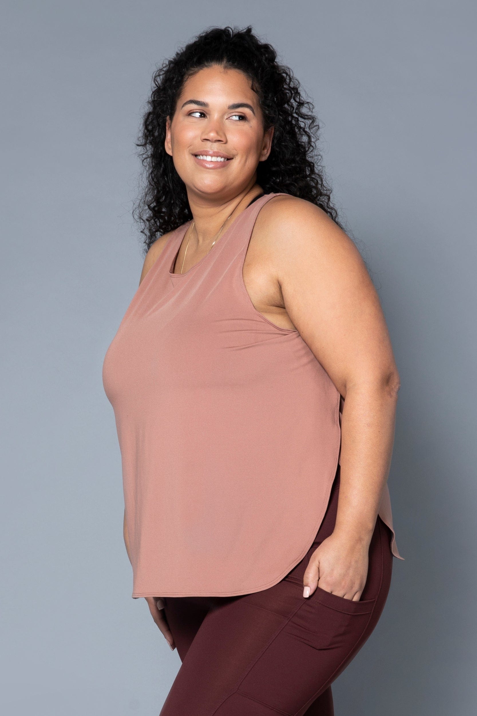 MOOV Activewear Plus Size La Flow Sport Tank Top (Copper-Pink) 