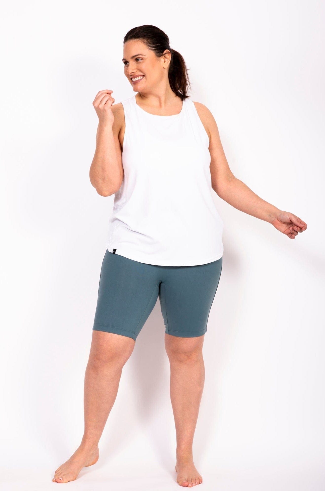 MOOV Activewear Le Everywhere 8'' Plus Size Sport Shorts (Balsam Green)