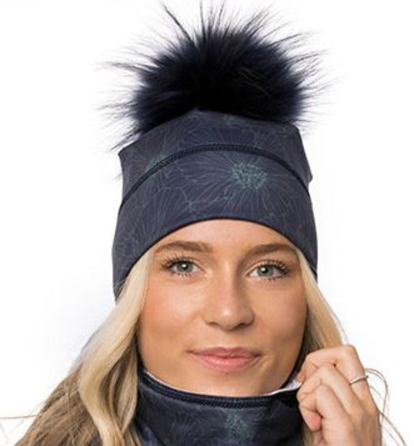 Chamonix beanie with pompom Thalie from Otherwise and Then